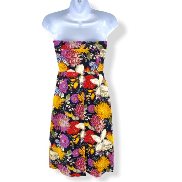 Antrho Moulinette Soeurs Tropica Strapless Dress - Picture 3 of 11